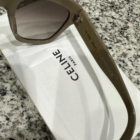 CELINE TRIOMPE ACETATE SQUARE SUNGLASSES BEIGE GRADIENT BROWN - Picture 12 of 14